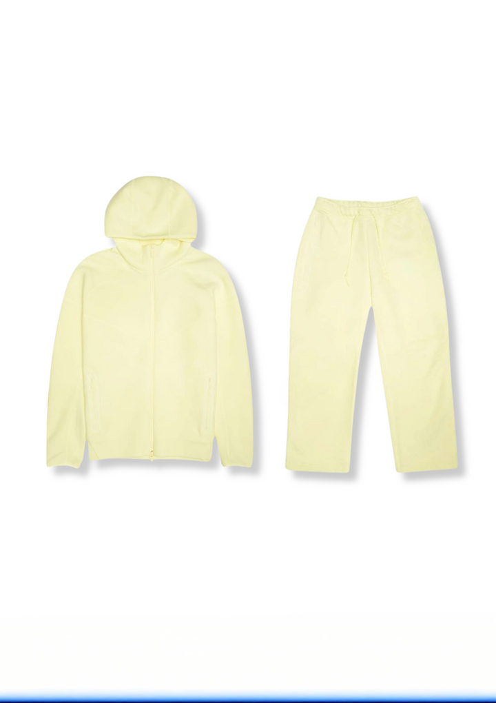 3 Tracksuits für nur 79,99€